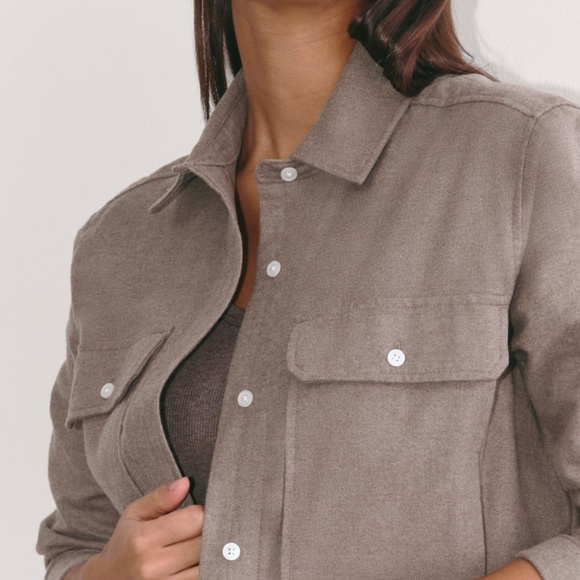NWOT Everlane Women's Boyfriend Shirt in Flannel in Taupe Melange XL - Picture 2 of 4